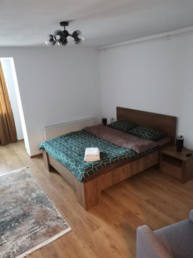 Medias Cozy Studio Екстериор снимка